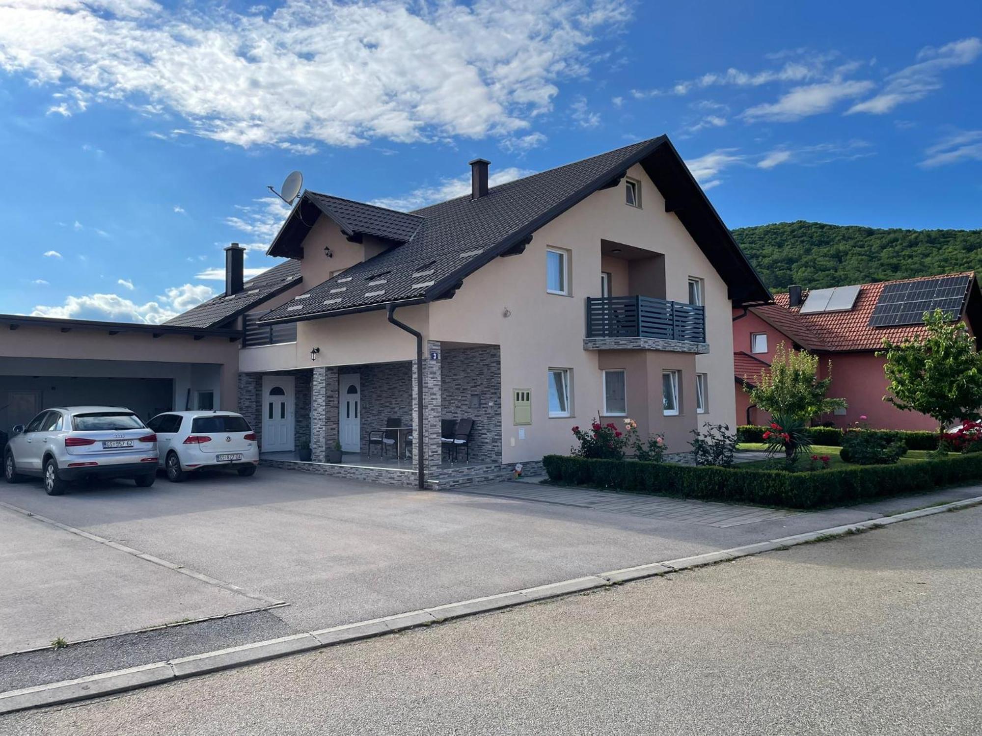 Apartman Nativis Otocsán Kültér fotó